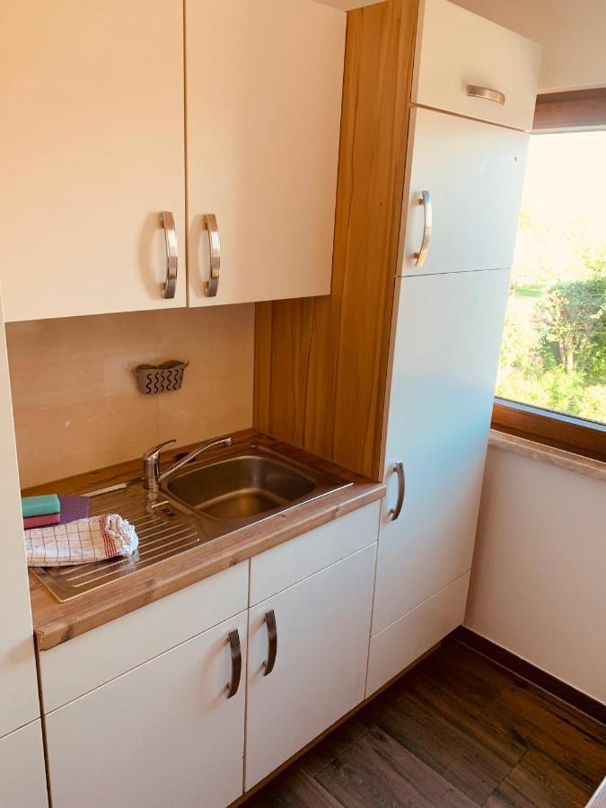 Felix Living 4, Modern & Cozy 2 Zimmer Wohnung, Balkon, Parkplatz Salzweg Exterior foto